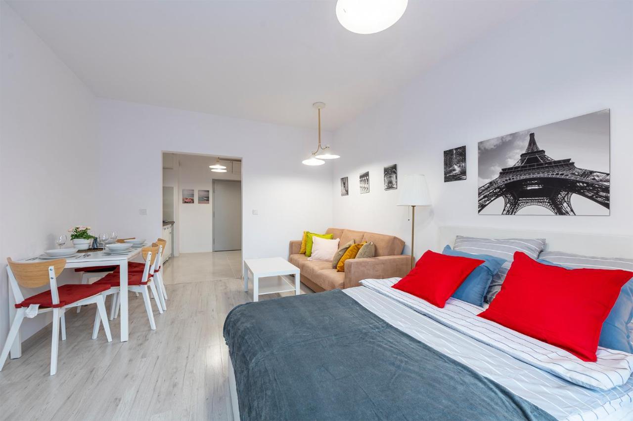 Luxury In City -3- Studio Bright & Secure Free Parking Lódź Exterior foto